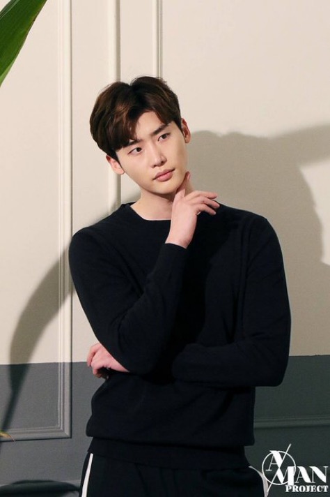 Lee Jong Suk public/images/actor/images/Lee Jong Suk-4123.jpeg